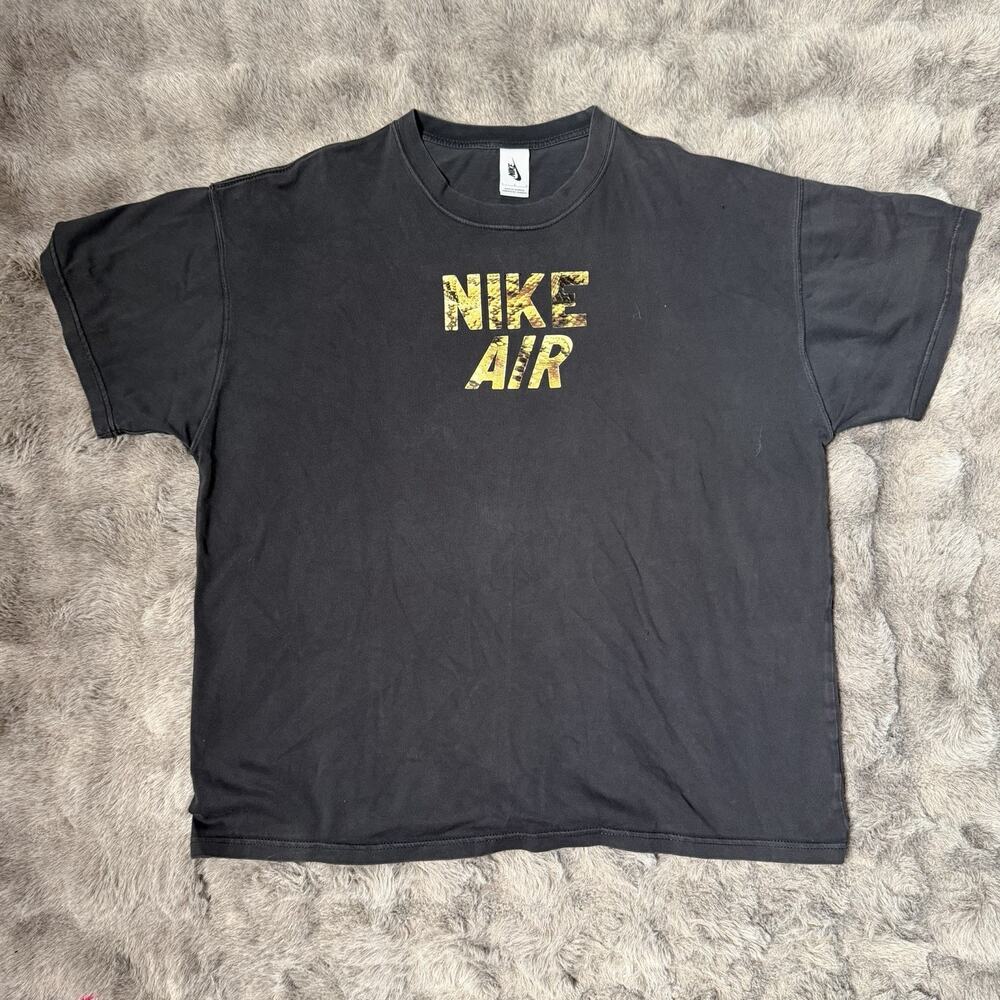 Nike Men’s Air Force One Snake Skin Tee Size Large Black